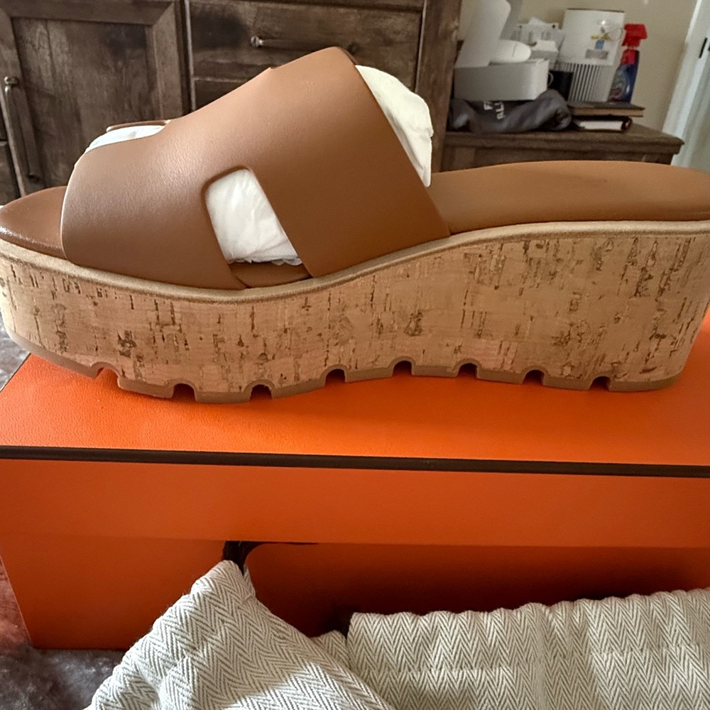 Hermès Eze 30 Natural Sandals - Picture 5 of 12